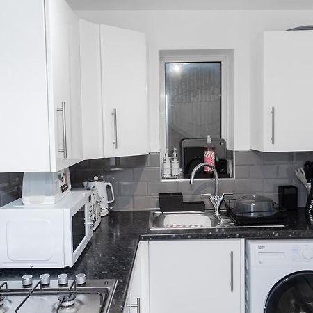 Home In Failsworth Manchester Bagian luar foto
